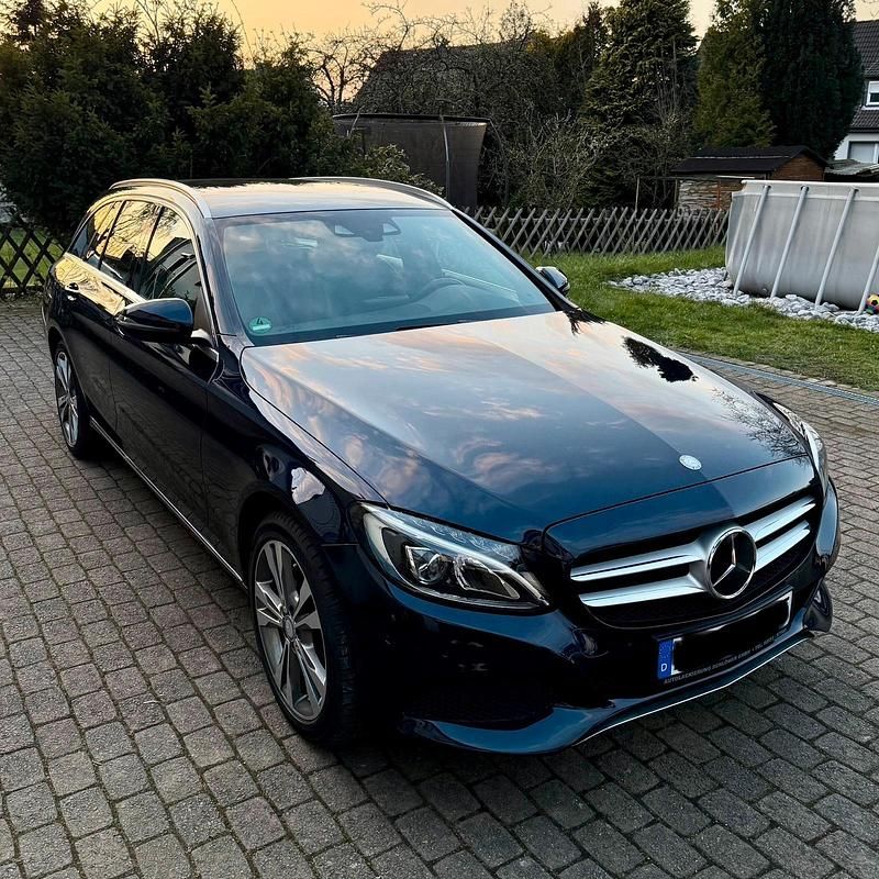 Gebraucht Mercedes C180 Avantgarde 159 PS (116 kW) 2016 Kombi