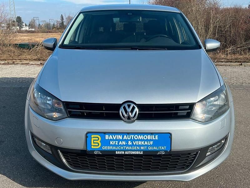 Gebraucht VW Polo Life 69 PS (50 kW) 2013 Silber Kleinwagen