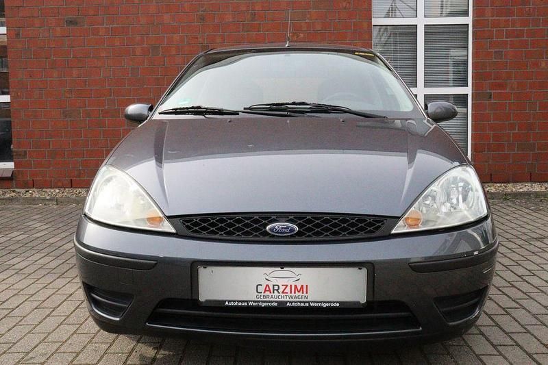 Gebraucht Ford Focus Finesse 101 PS (74 kW) 2002 Grau Limousine