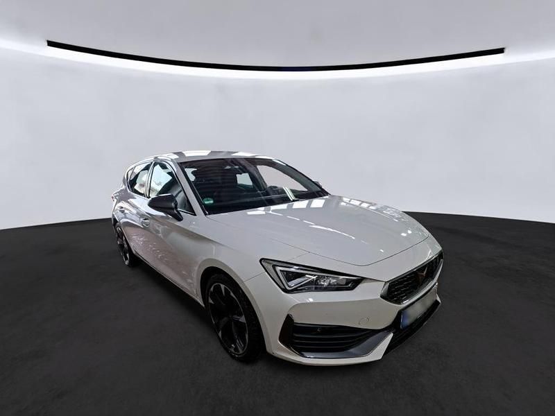 Gebraucht Cupra Leon 150 PS (110 kW) 2023 Candyweiss Limousine