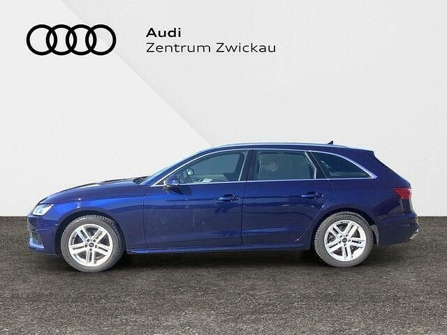 Gebraucht Audi A4 Advanced Plus 150 PS (110 kW) 2024 Navarrablau metallic Kombi