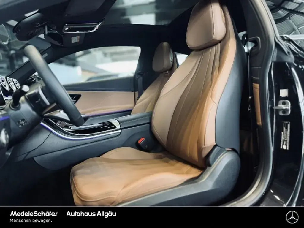Gebraucht Mercedes 200 AMG 204 PS (150 kW) 2025 Obsidianschwarz (metallic) Coupé