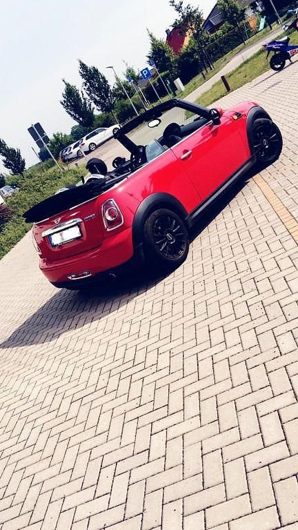 Second-hand Mini Cooper Cabriolet 122 CP (89 kW) 2010 Roșu Cabrio