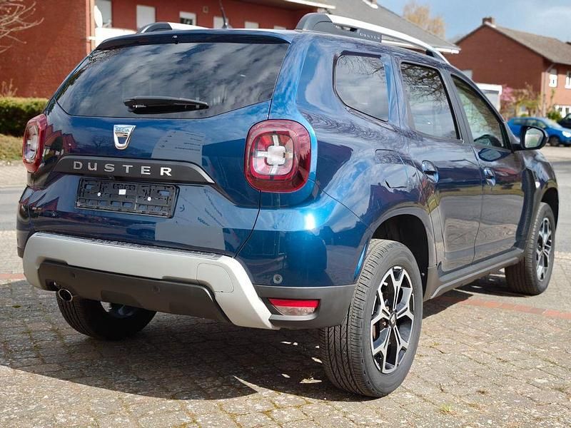 Gebraucht Dacia Duster Prestige 114 PS (83 kW) 2019 Blau SUV