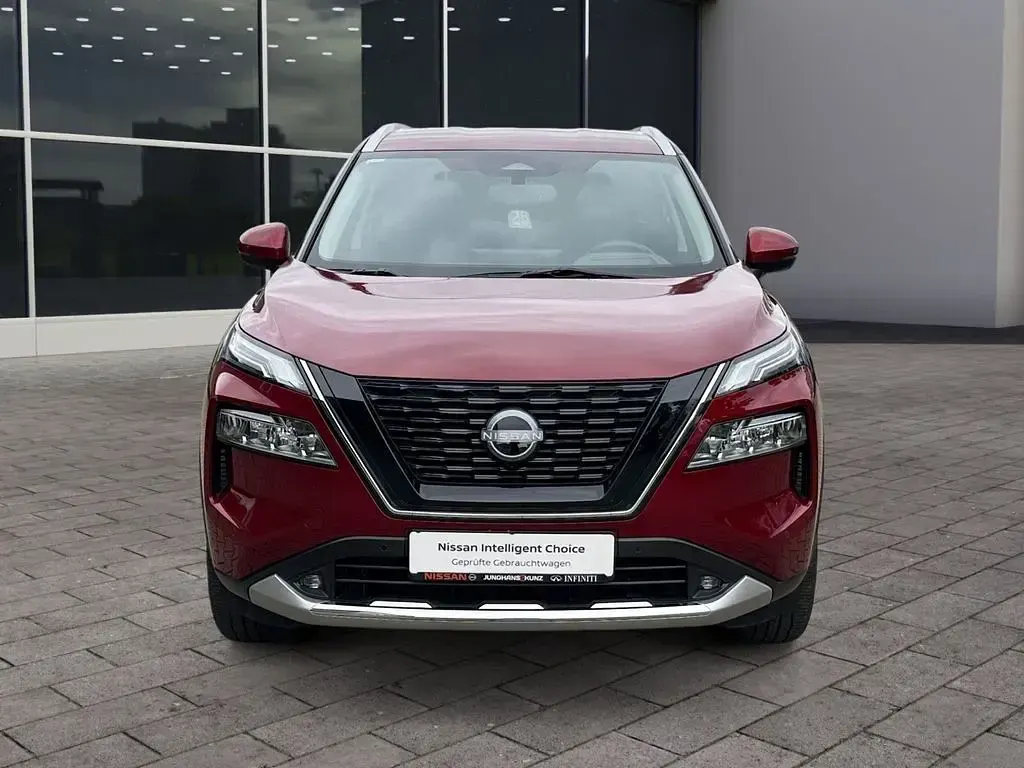 Gebraucht Nissan X-Trail Tekna 213 PS (156 kW) 2023 Tinted red SUV