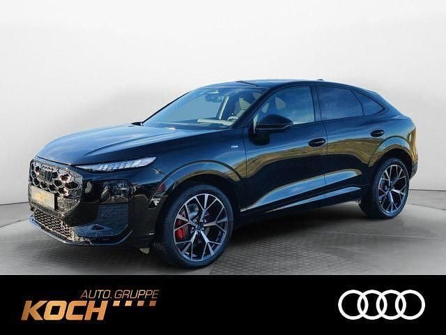 Schwarz Neu 2026 Audi Q3 Sportback Sport SUV | 69.900 € - Bild 1/4