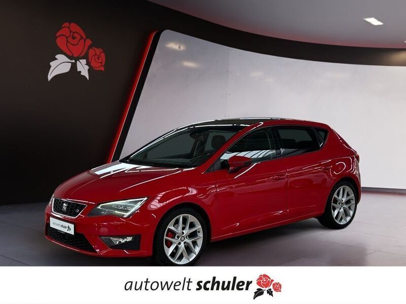 "emocion" rot Gebraucht 2014 Seat Leon FR Limousine | 13.250 € (Etwas zu teuer) - Bild 1/4