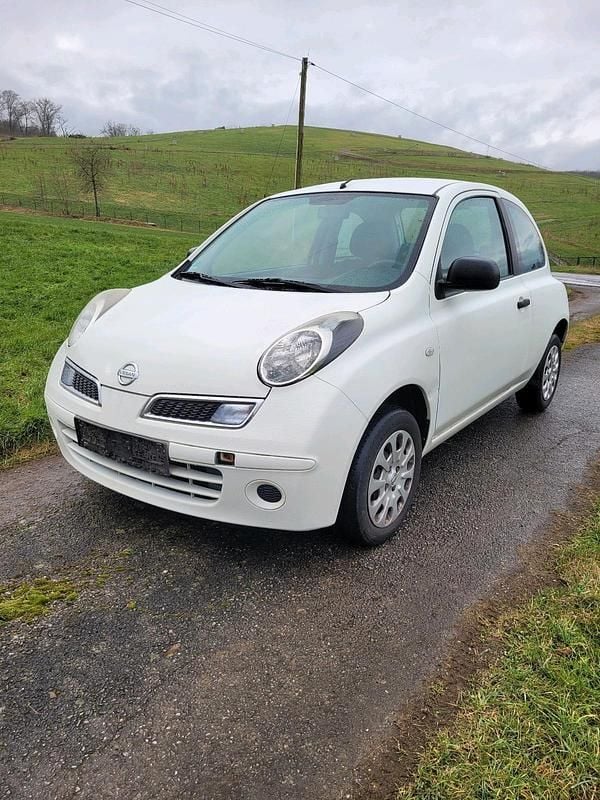 Weiß Gebraucht 2010 Nissan Micra Kleinwagen | 1.700 € (Superpreis) - Bild 1/4