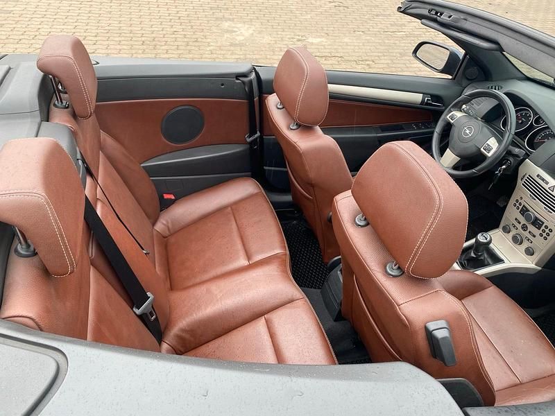 Gebraucht Opel Astra Cabriolet 125 PS (91 kW) 2006 Grün Cabrio