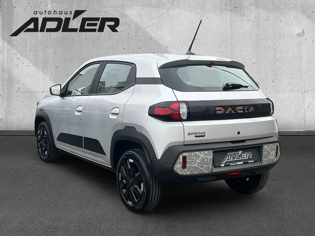 Neu Dacia Spring Extreme 47 kW (65 PS) 2026 Silber Kleinwagen