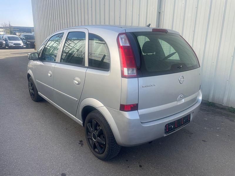Gebraucht Opel Meriva Edition 101 PS (74 kW) 2005 Silber Van / Kleinbus