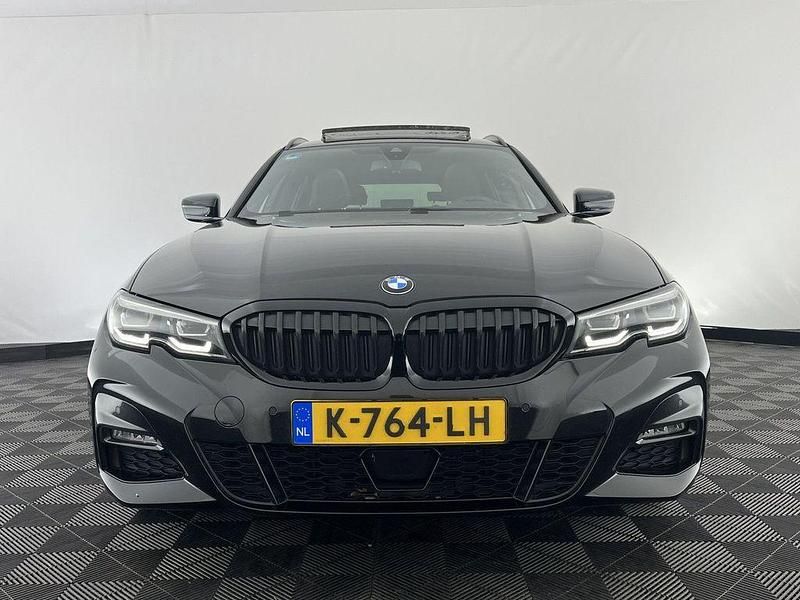 Gebraucht BMW 330e Performance 292 PS (214 kW) 2021 Schwarz Kombi