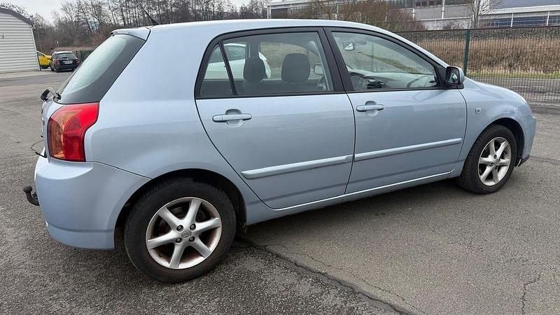 Gebraucht Toyota Corolla Executive 110 PS (80 kW) 2005 Blau Limousine