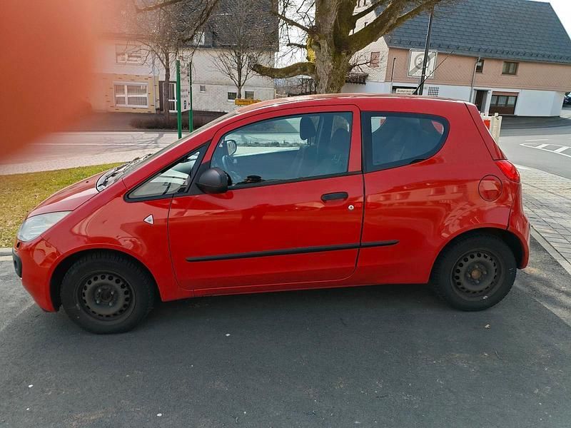 Gebraucht Mitsubishi Colt 95 PS (69 kW) 2004 Rot Kleinwagen