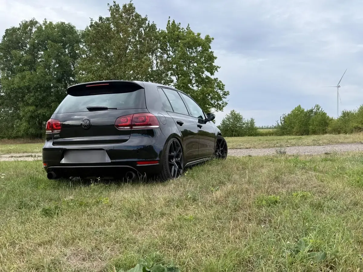 Gebraucht VW Golf VI Edition 250 PS (183 kW) 2011 Schwarz Limousine