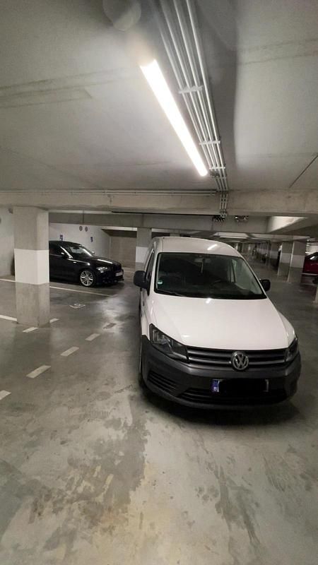 Weiß Gebraucht 2016 VW Caddy Maxi Van / Kleinbus | 7.000 € (Superpreis) - Bild 1/4