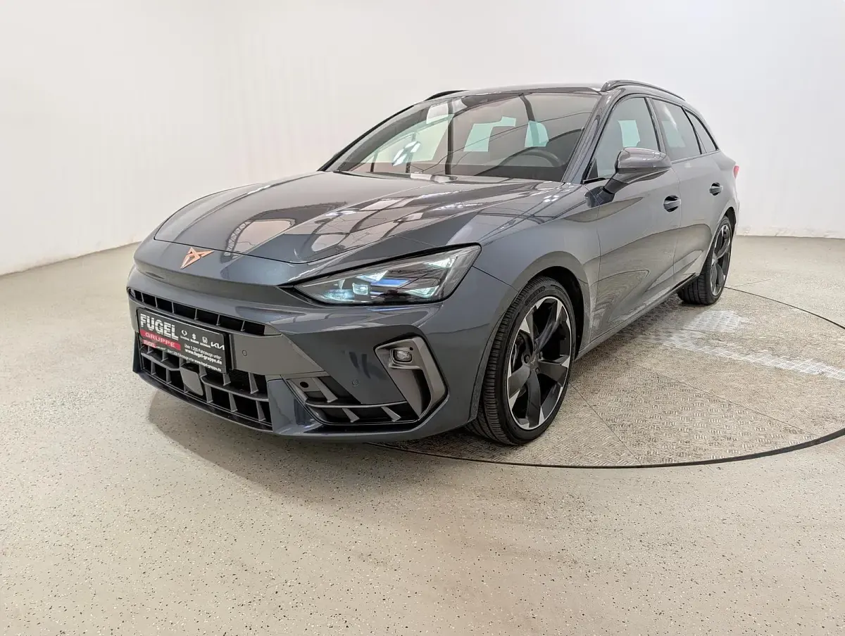 Gebraucht Cupra Leon 150 PS (110 kW) 2024 "magnetic tech" Limousine