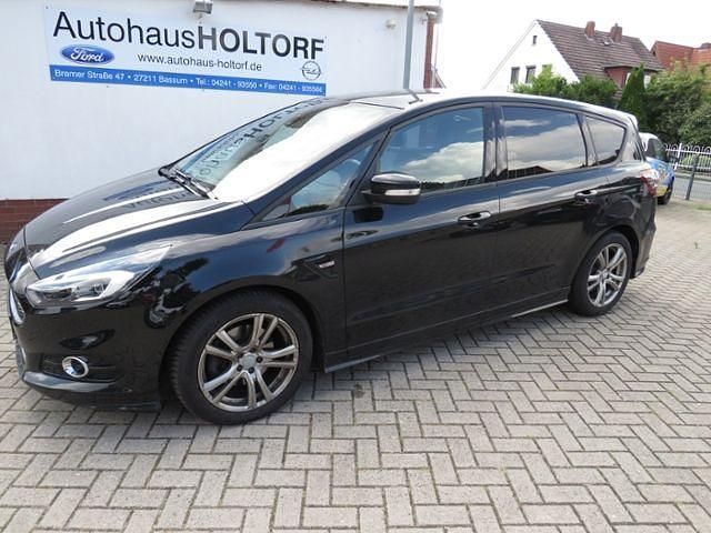 Gebraucht Ford S-MAX ST-Line 241 PS (177 kW) 2018 Shadow black Van / Kleinbus