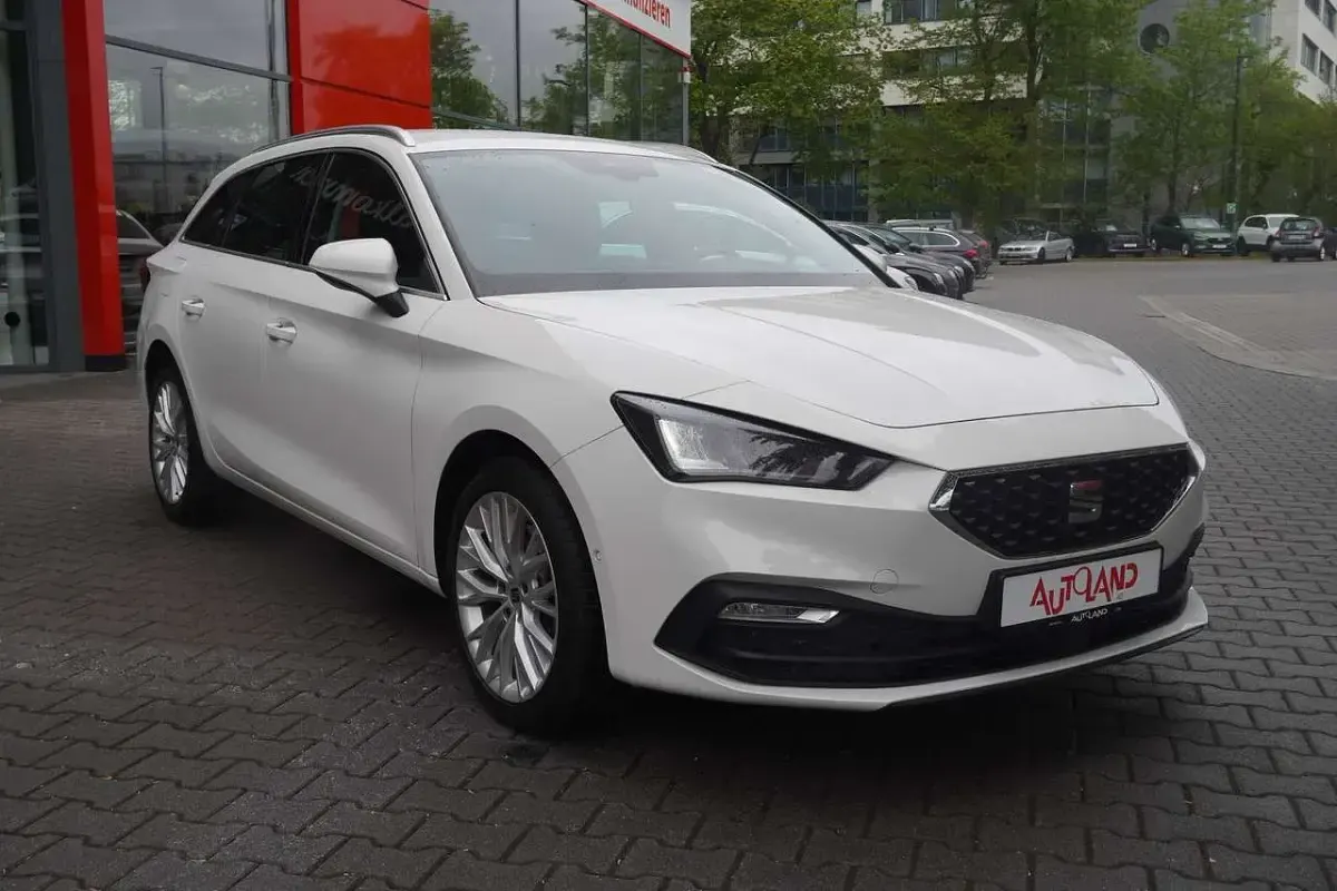 Gebraucht Seat Leon XCELLENCE 204 PS (150 kW) 2022 Weiß Kombi