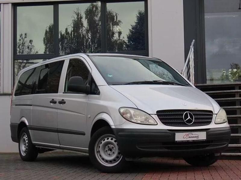 Silber Gebraucht 2006 Mercedes Vito Van | 11.900 € - Bild 1/4