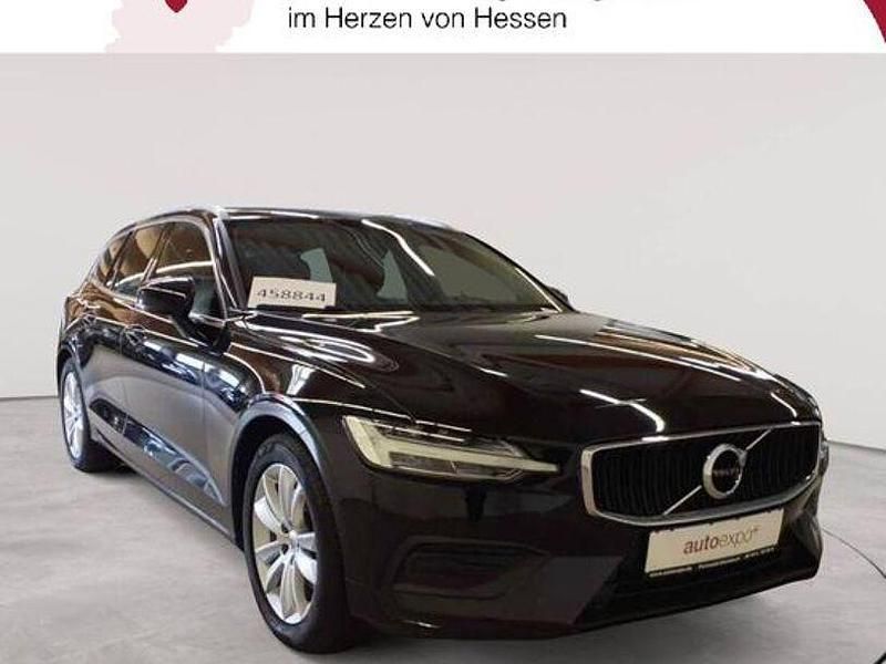 Black stone Gebraucht 2020 Volvo V60 Momentum Kombi | 19.990 € (Fairer Preis) - Bild 1/4