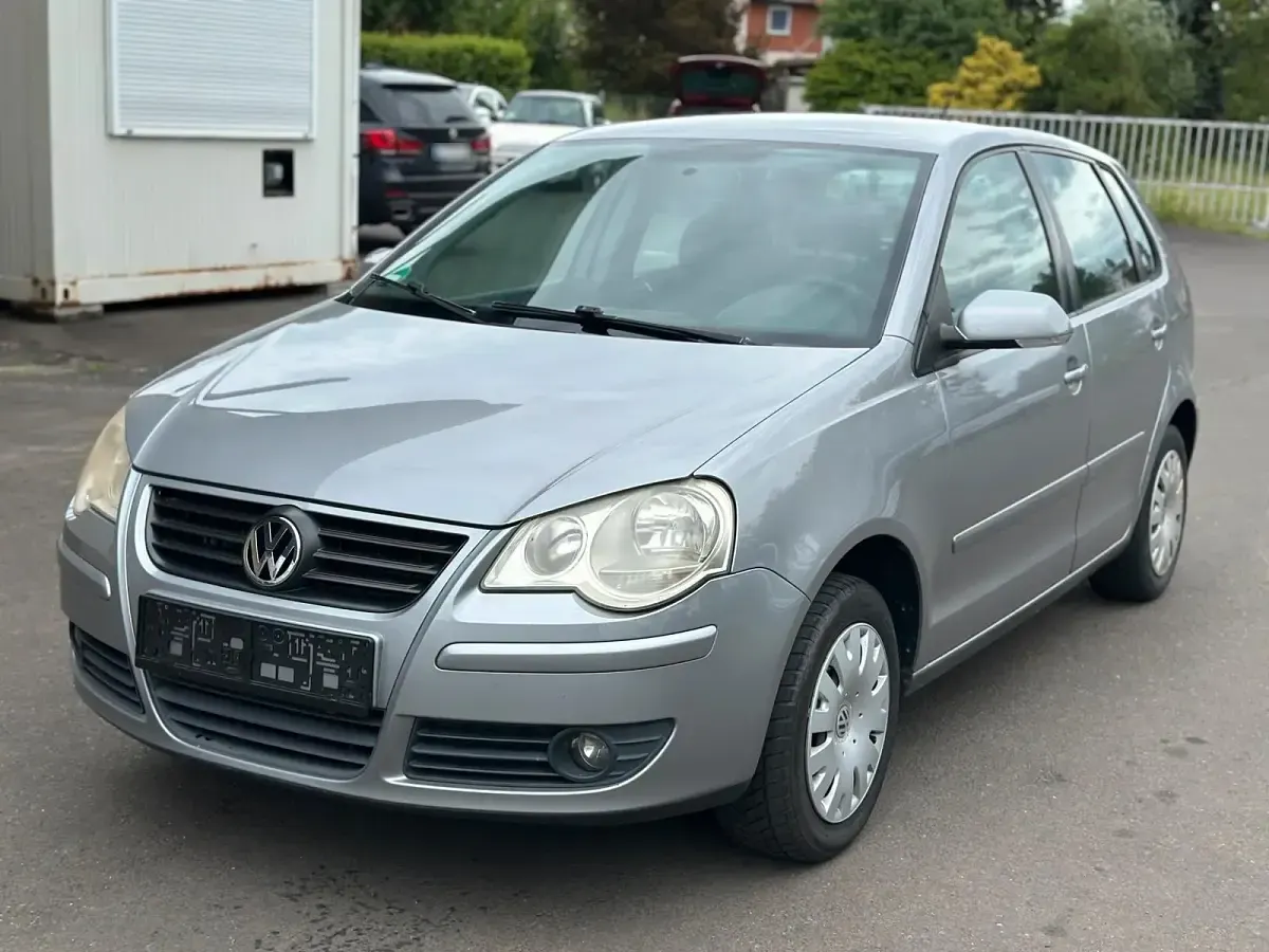 Gebraucht VW Polo 80 PS (58 kW) 2007 Grau Kleinwagen
