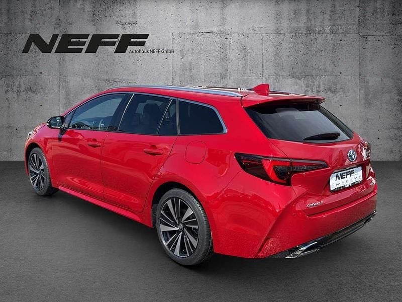 Neu Toyota Corolla 178 PS (130 kW) 2026 Karminarot metallic Kombi