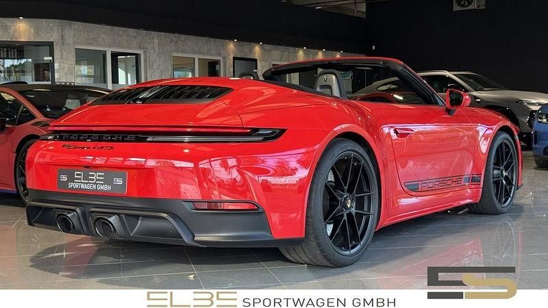 Gebraucht Porsche 911 541 PS (397 kW) 2025 Rot Cabrio