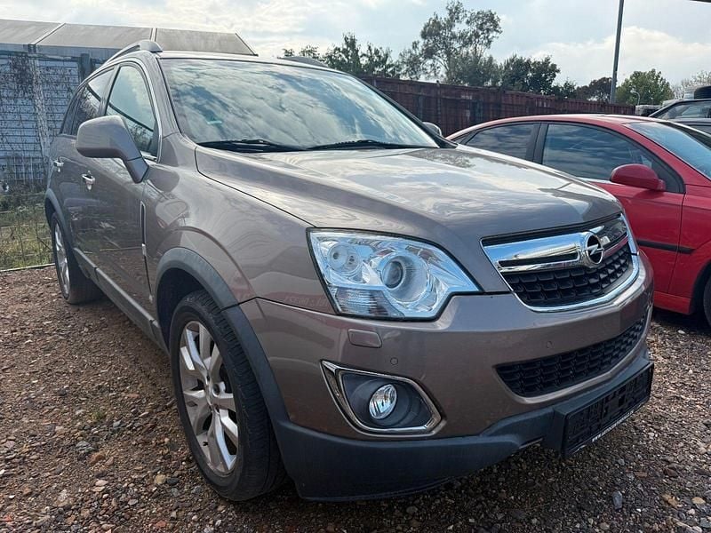 Braun Gebraucht 2014 Opel Antara Cosmo SUV | 5.900 € (Superpreis) - Bild 1/4