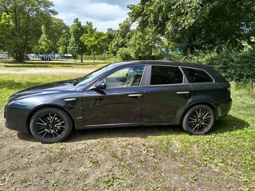 Gebraucht Alfa Romeo 159 150 PS (110 kW) 2007 Schwarz Kombi