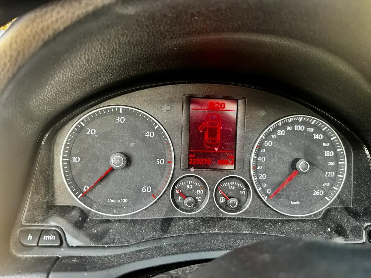 Second-hand VW Eos 140 CP (102 kW) 2007 Cabrio