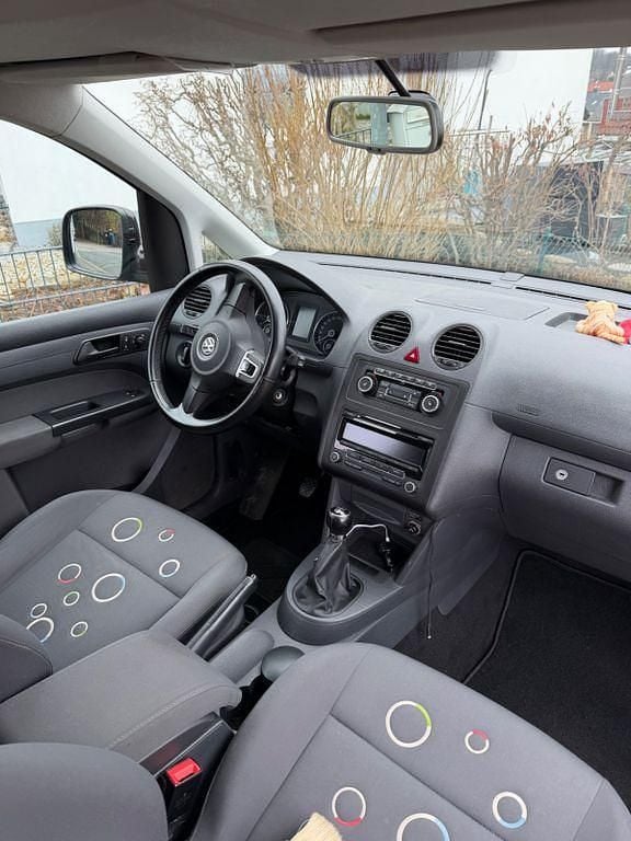 Gebraucht VW Caddy Highline 102 PS (75 kW) 2012 Van / Kleinbus