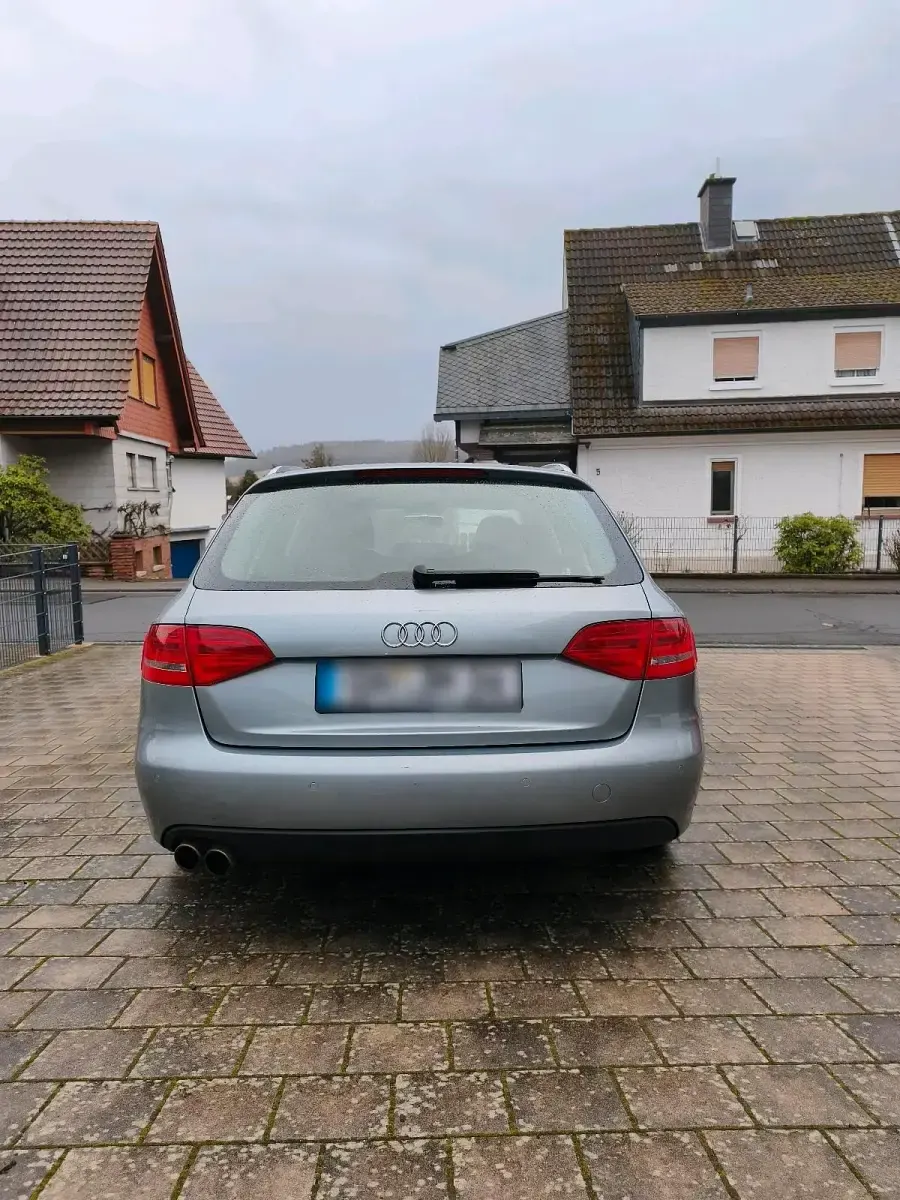 Gebraucht Audi A4 160 PS (117 kW) 2008 Grau Kombi