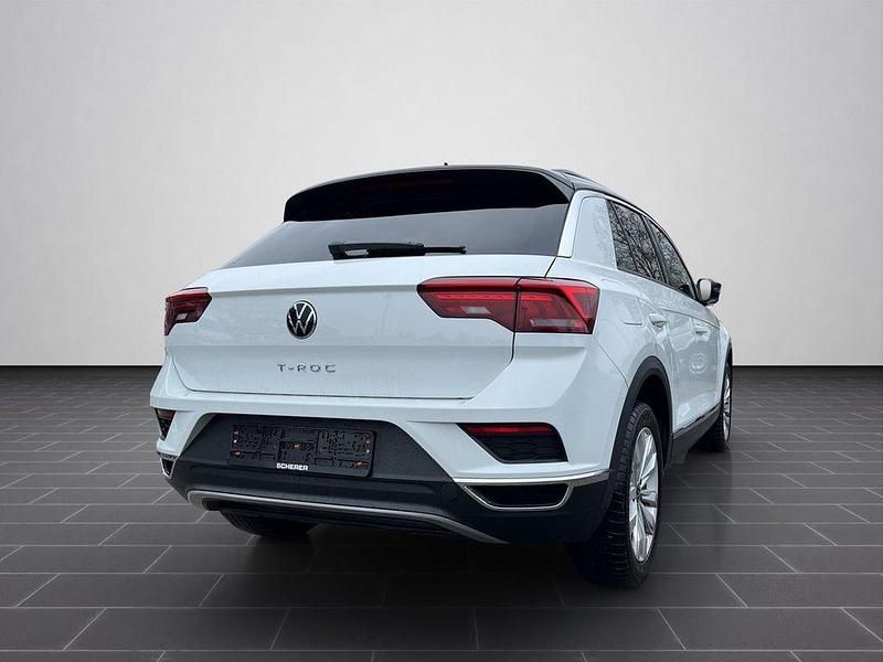 Gebraucht VW T-Roc Pro 150 PS (110 kW) 2021 Pure white schwarz (metallic) SUV
