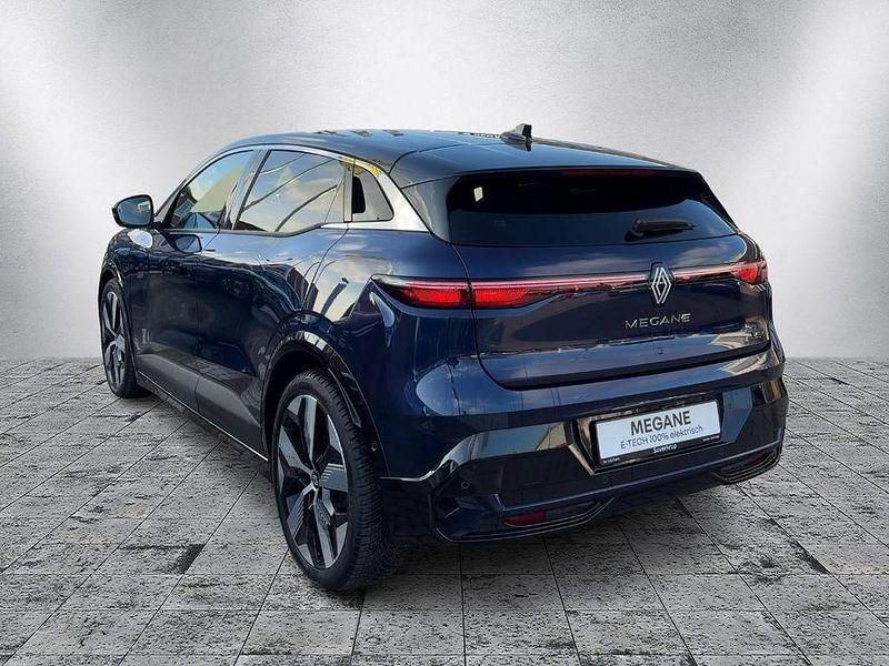 Gebraucht Renault Megane E-Tech 160 kW (218 PS) 2024 Blau Limousine