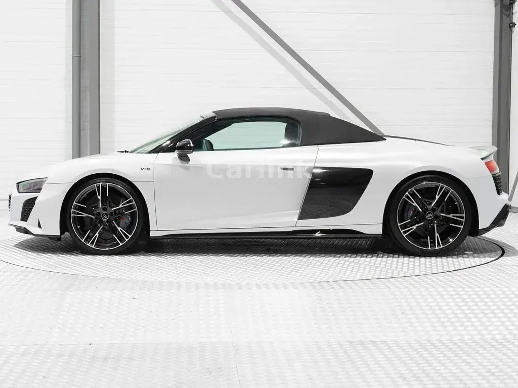 Gebraucht Audi R8 Spyder Performance 620 PS (456 kW) 2024 Grau Cabrio