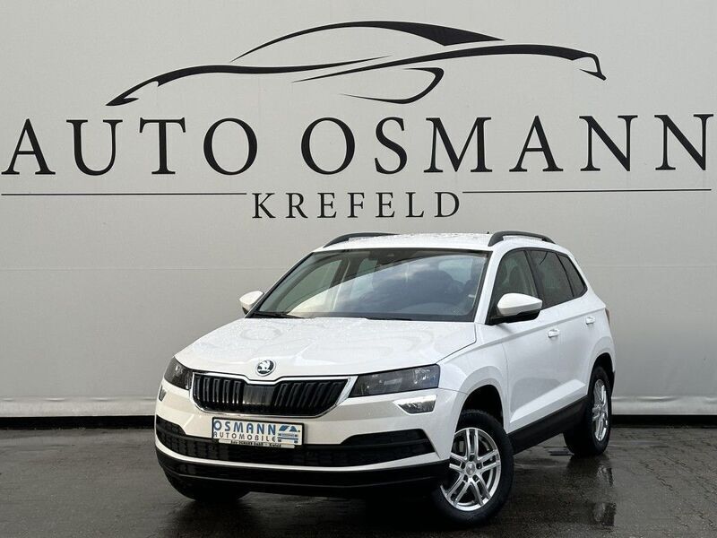 Candyweiss Gebraucht 2020 Skoda Karoq Ambition SUV | 17.500 € (Fairer Preis) - Bild 1/4