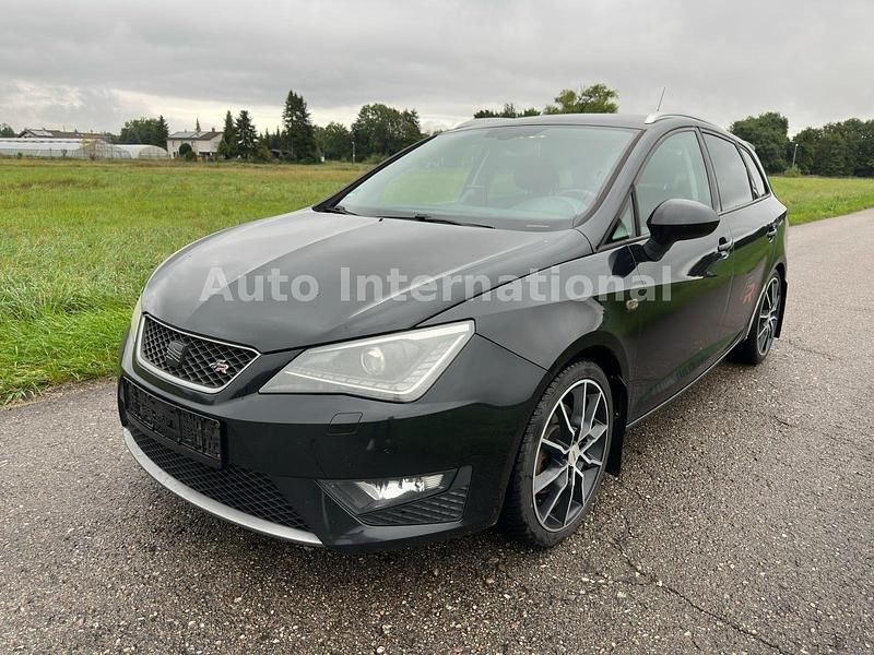 Schwarz Gebraucht 2013 Seat Ibiza ST FR Kombi | 2.999 € (Teuer) - Bild 1/4