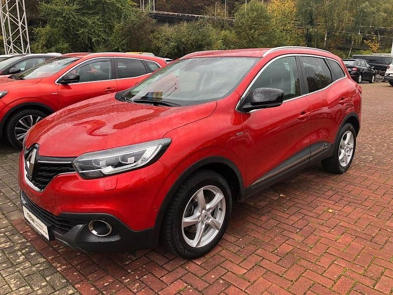 Gebraucht Renault Kadjar Bose Edition 131 PS (96 kW) 2016 Rot SUV