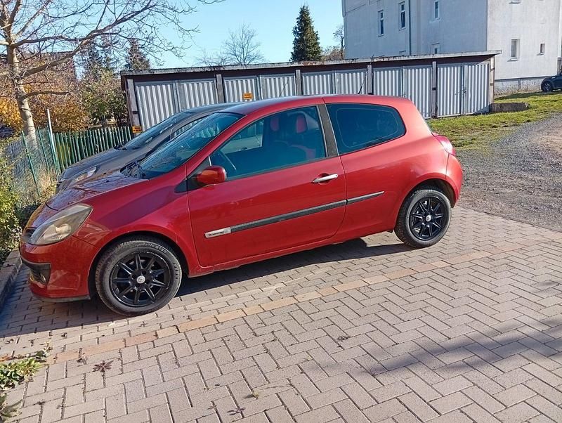 Rot Gebraucht 2007 Renault Clio II Rip Curl Limousine | 1.350 € (Guter Preis) - Bild 1/4