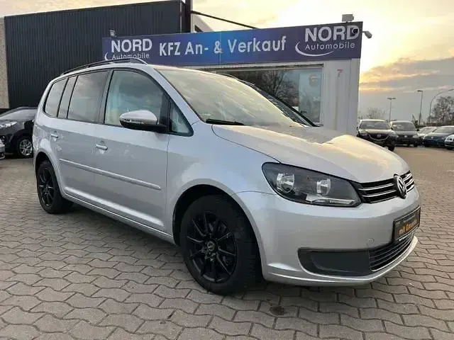 Gebraucht VW Touran Comfortline 140 PS (102 kW) 2011 Silber Van / Kleinbus
