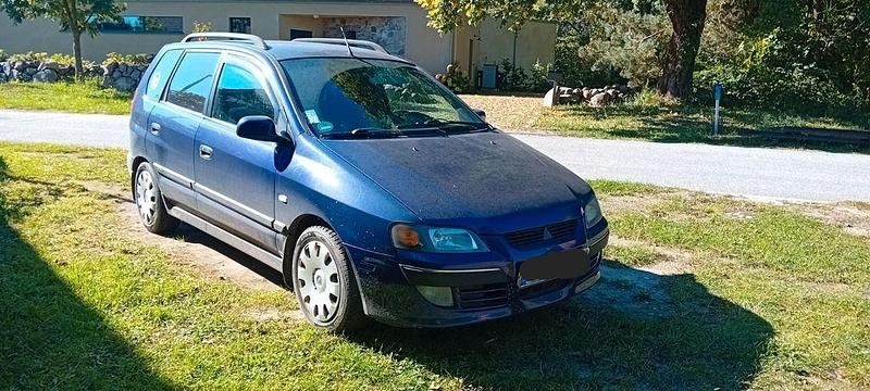 Blau Gebraucht 2003 Mitsubishi Space Star Comfort Edition Van / Kleinbus | 890 € (Fairer Preis) - Bild 1/4