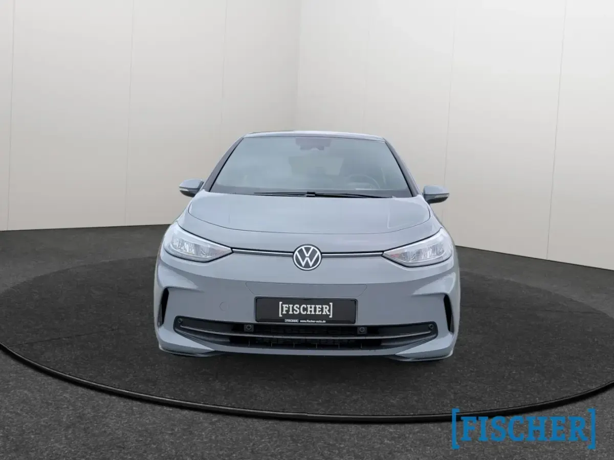 Gebraucht VW ID.3 Pro 150 kW (204 PS) 2024 Mondsteingrau Kleinwagen