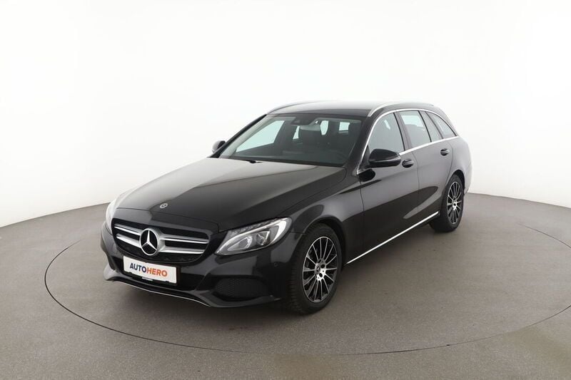 Schwarz Gebraucht 2018 Mercedes C220 Avantgarde Kombi | 21.090 € (Etwas zu teuer) - Bild 1/4