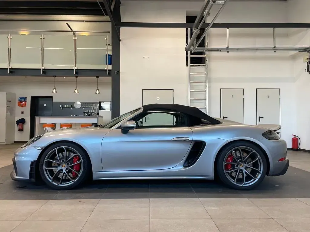 Gebraucht Porsche 718 Spyder Chrono 420 PS (308 kW) 2020 Silber Cabrio