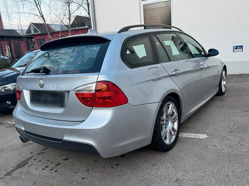 Gebraucht BMW 330 M Sport 231 PS (169 kW) 2007 Silber Kombi