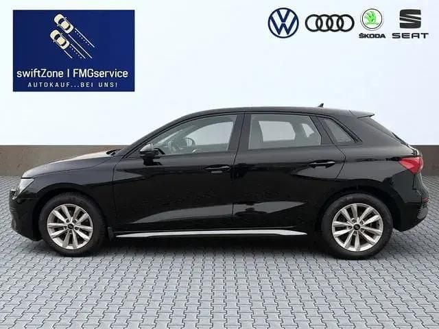 Używany Audi A3 Design 150 KM (110 kW) 2022 Czarny Sedan/Limuzyna