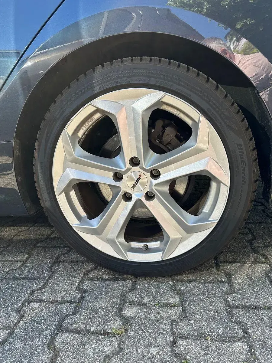 Occasion Hyundai i40 Premium 165 ch (121 kW) 2017 Bleue Break