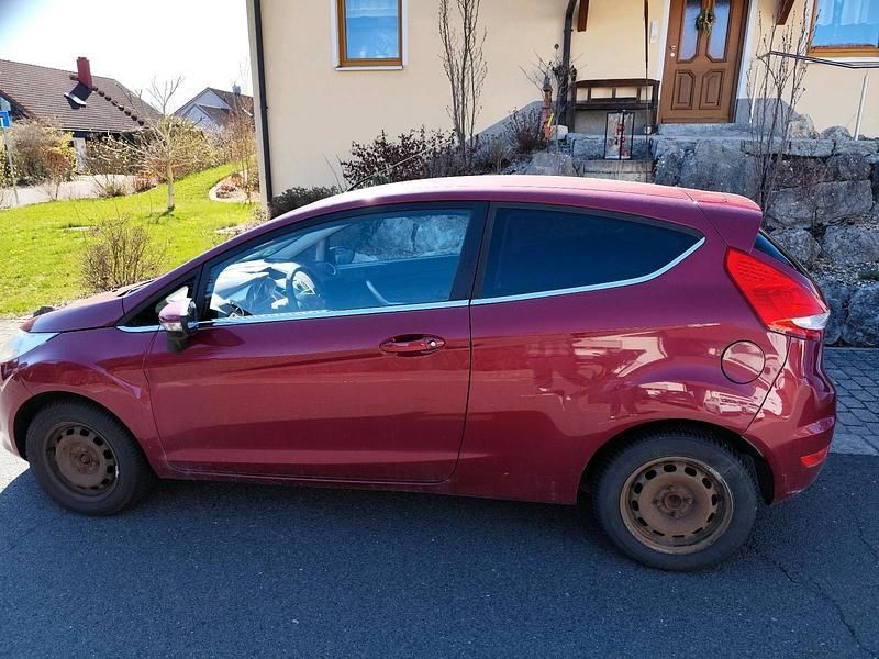 Gebraucht Ford Fiesta 81 PS (59 kW) 2009 Kleinwagen