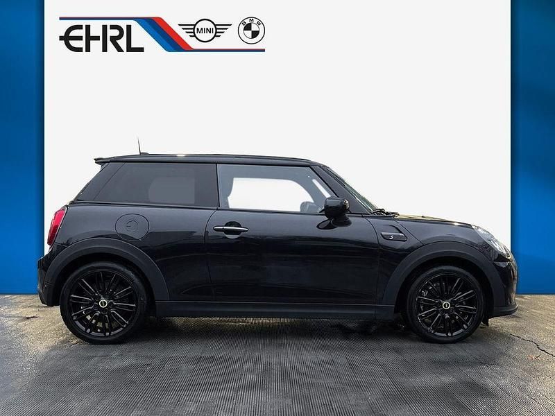 Gebraucht Mini Cooper SE Resolute Edition 135 kW (184 PS) 2022 Schwarz Kleinwagen